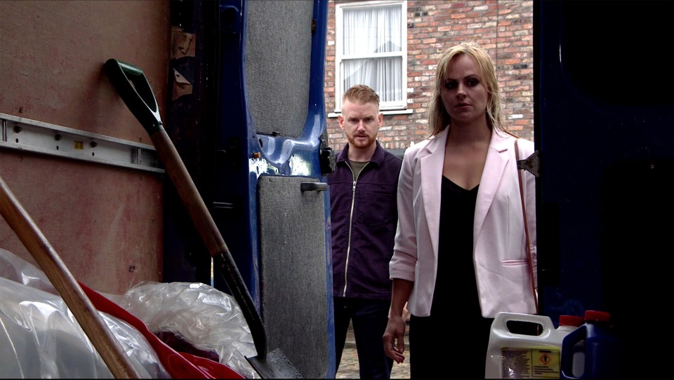 Sarah finds proof that Gary killed Rick Neelan