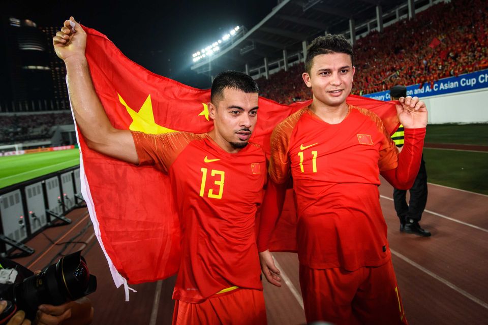 Nico Yennaris (left) and Elkeson (right) sacrificed British and Brazilian passports respectively to represent China