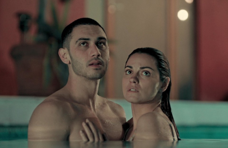 Alma and Dario's romance is filled with dangerous passion and dramatic twists