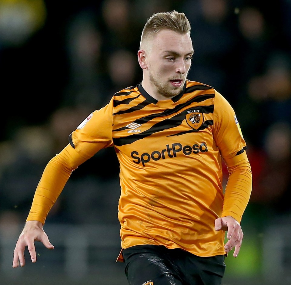 Fans on Twitter compared the leaked kit to that of League One side Hull City