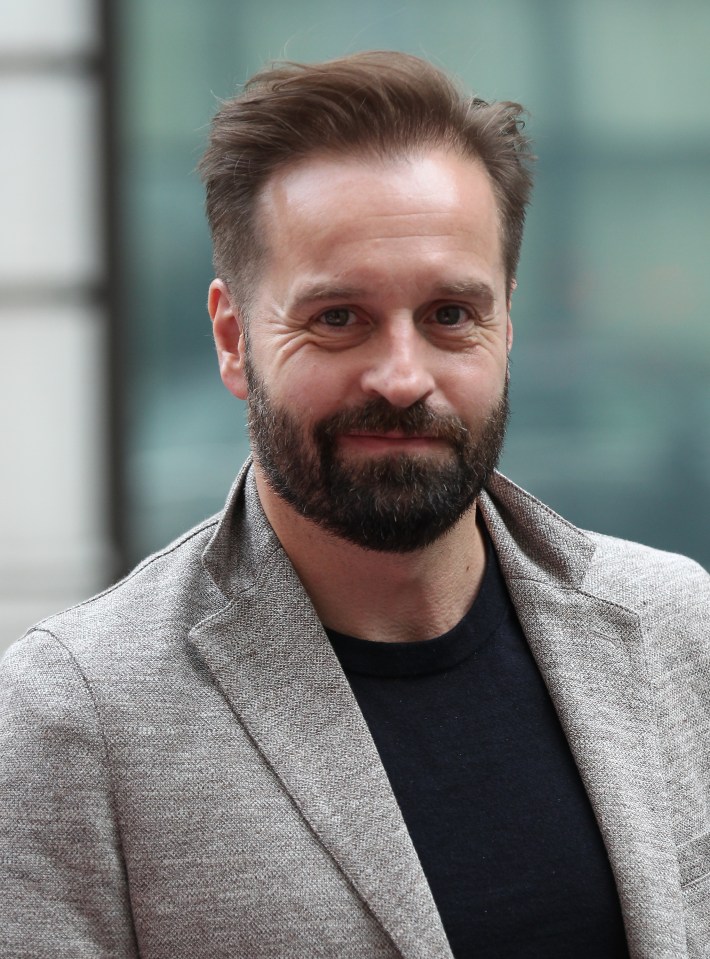 The West End superstar is now looking for younger women on celeb dating app Raya