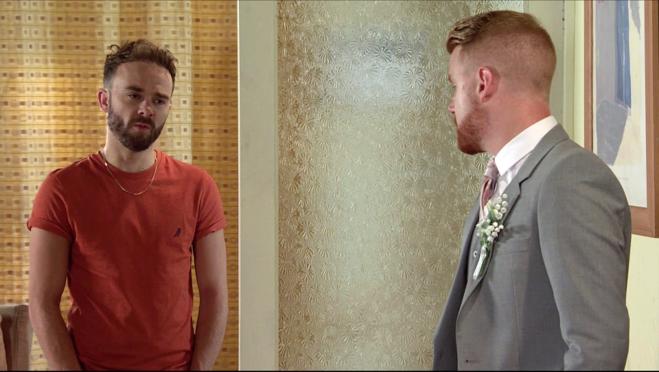 David tells Gary he needs to pick between his ex Sarah and fiancee Maria