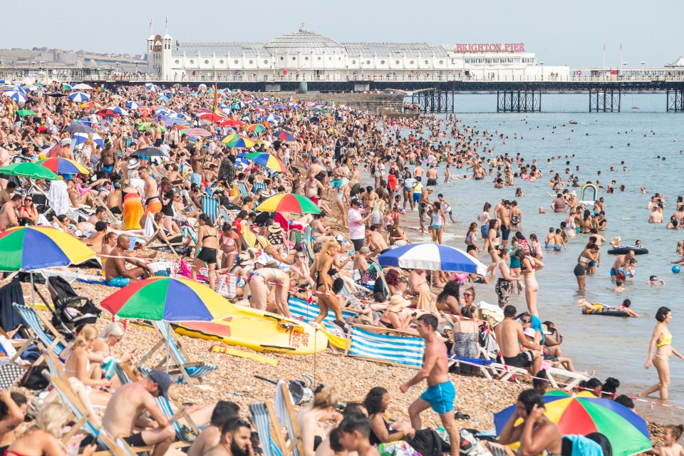 Brighton beach was packed out this weekend as the heatwave continued