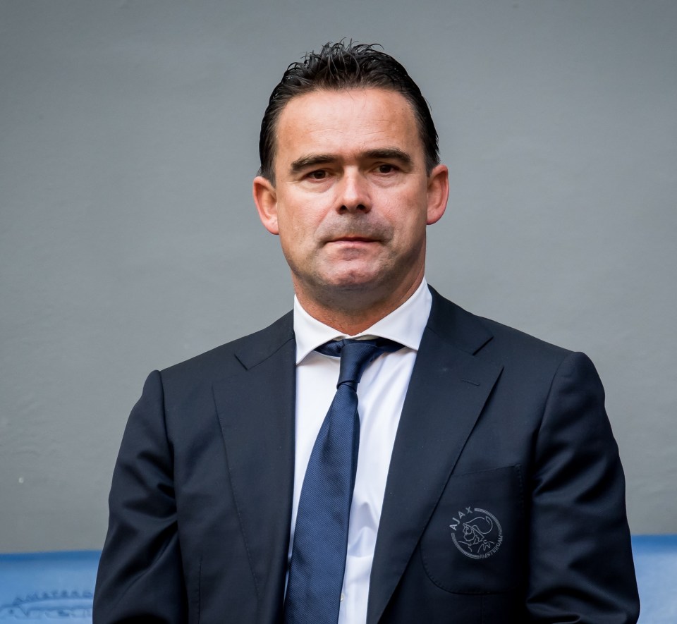 Marc Overmars is not confident his Ajax side will be able to secure a deal for the Uruguay forward