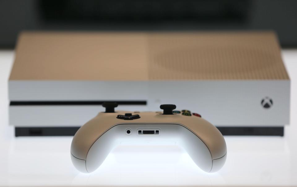 Xbox One players can bag two free games this month