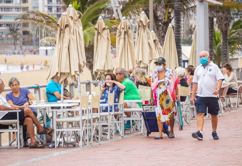 Holidays to Spain, France and Portugal may require coronavirus tests or quarantine from British tourists on arrival