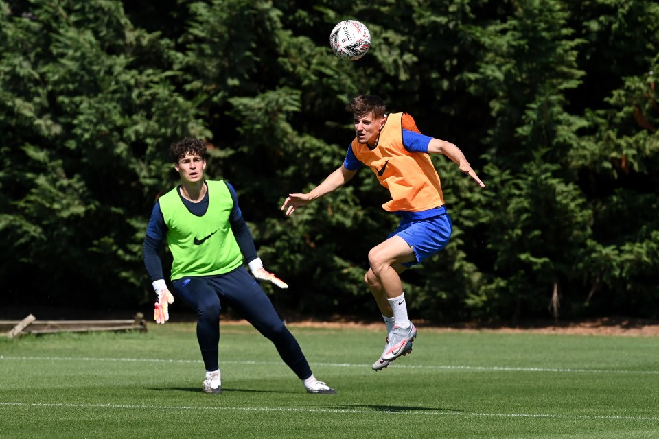 Kepa and Mason Mount saw their overall ratings move in different directions