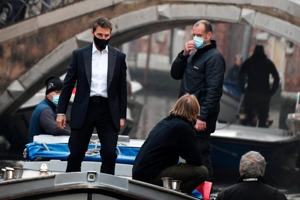 Tom appeared to be rehearsing scenes in a coronavirus facemask