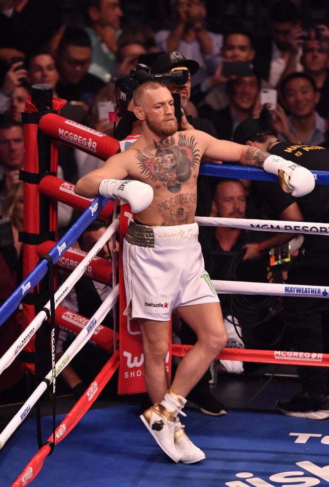 McGregor lost his boxing debut against Floyd Mayweather 