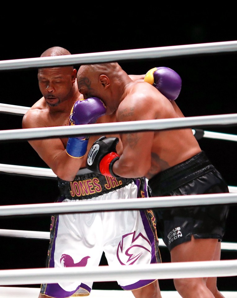 Whenever Tyson attempted to get into range and fire, he was grabbed