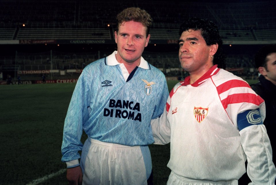 Paul Gascoigne, who played against Maradona in Italy, said 'it’s such sad news for everyone in sport'