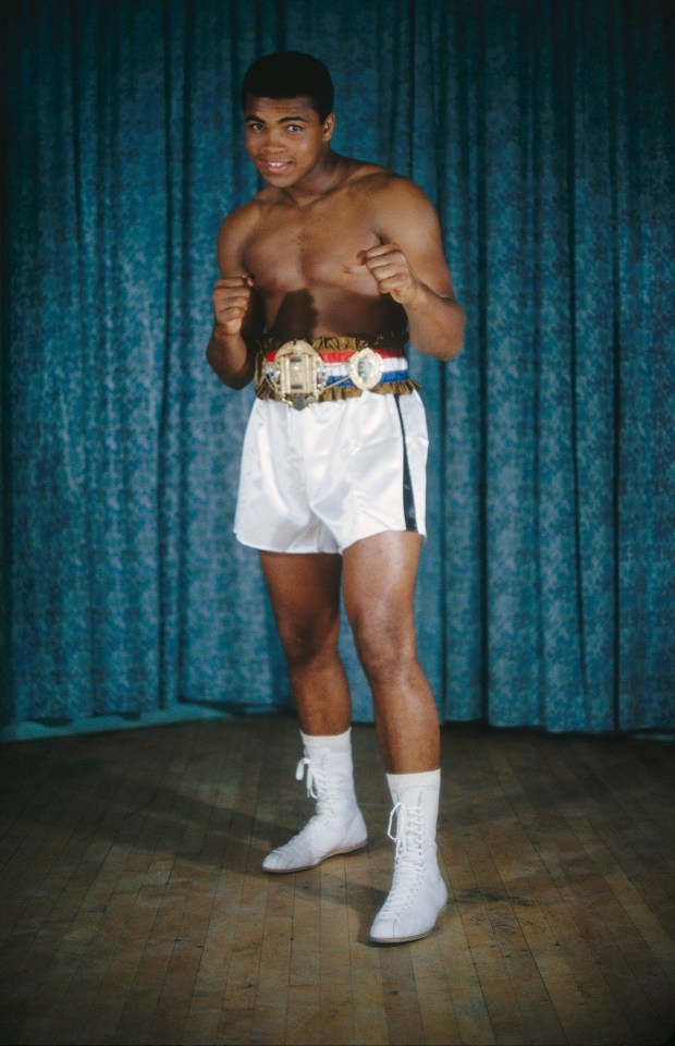 SunSport's boxing columnist Colin Hart believes Leonard's achievements outweight those of Muhammad Ali
