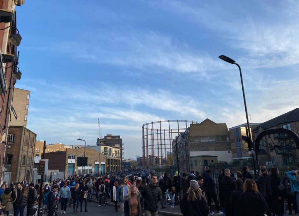 Londoners also flocked to the Regents Canal