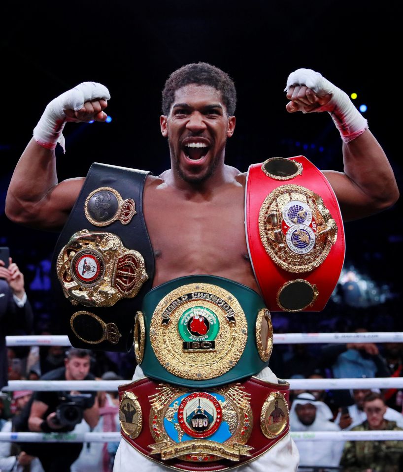 Johnny Nelson reckons Anthony Joshua will stop Kubrat Pulev inside ten rounds