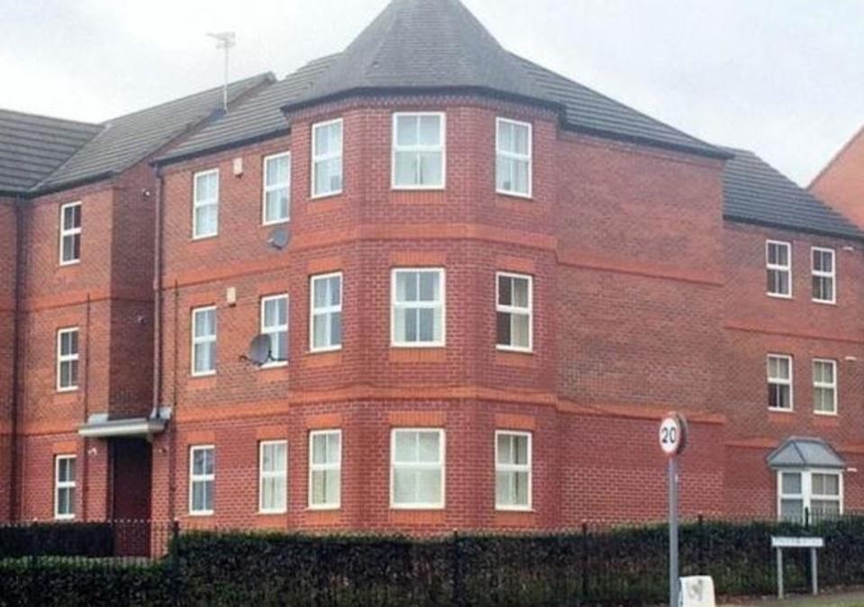 This ground-floor flat has two bedrooms and is on the market for £100,000
