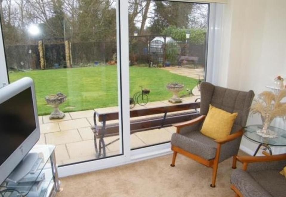 Estate agents Spencers of Oadby say it has an "excellent sized loft" and it is up for £325,000