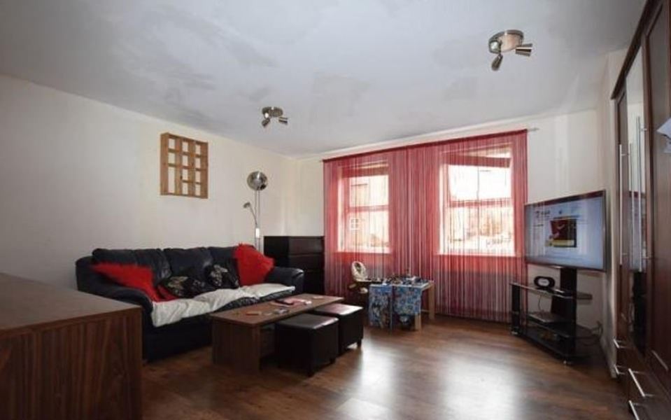 It is in an apartment development near Nottingham city centre and also has a car parking space