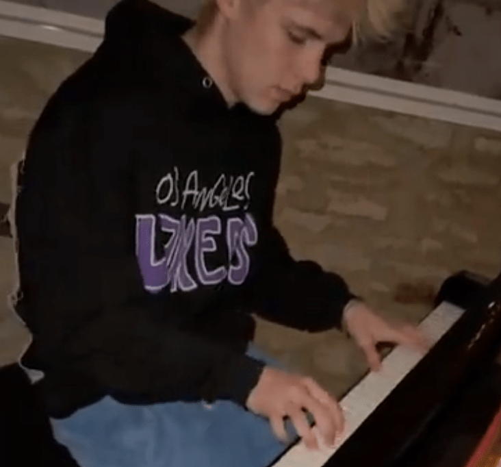 Cruz Beckham showed off his impressive piano playing skills