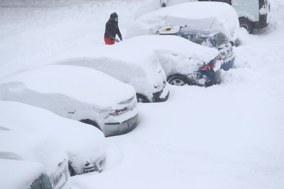 The unexpected blizzard is now said to be heading north east