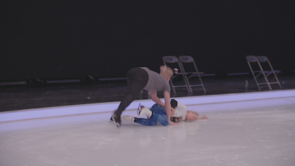 The horror fall that led to Denise fracturing her shoulder