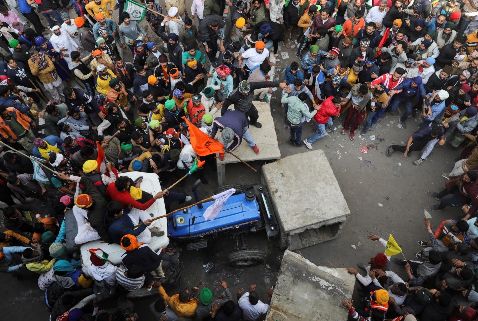 In 2021, the event was marked by tens of thousands of protesting farmers, who breaking through police barricades, defying tear gas