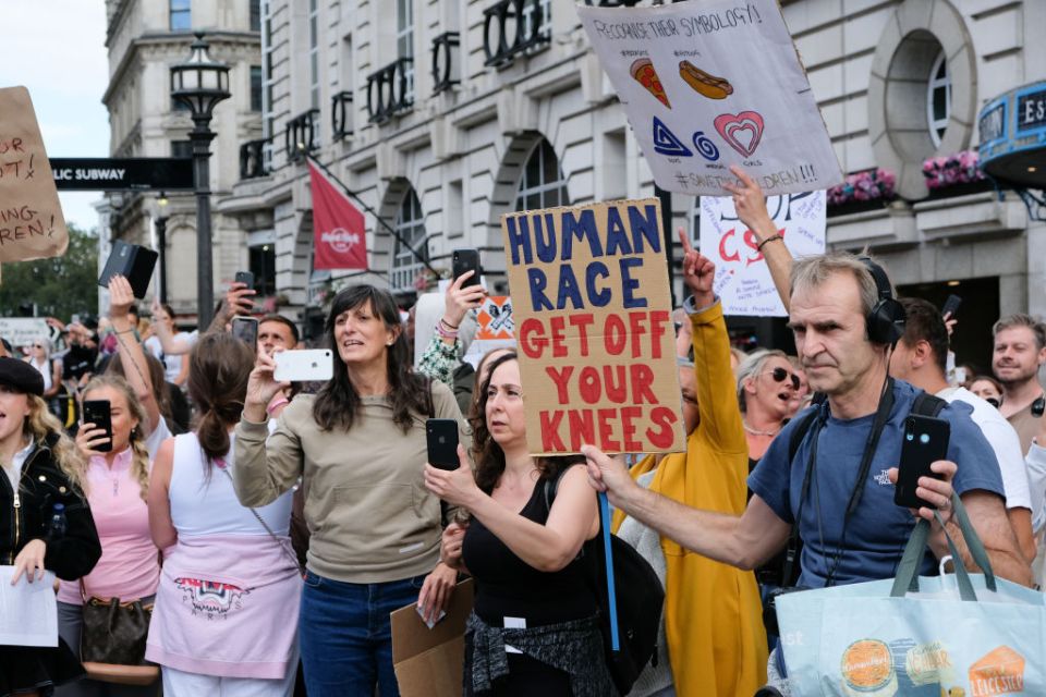 #SaveTheChildren spread throughout UK social media in the summer