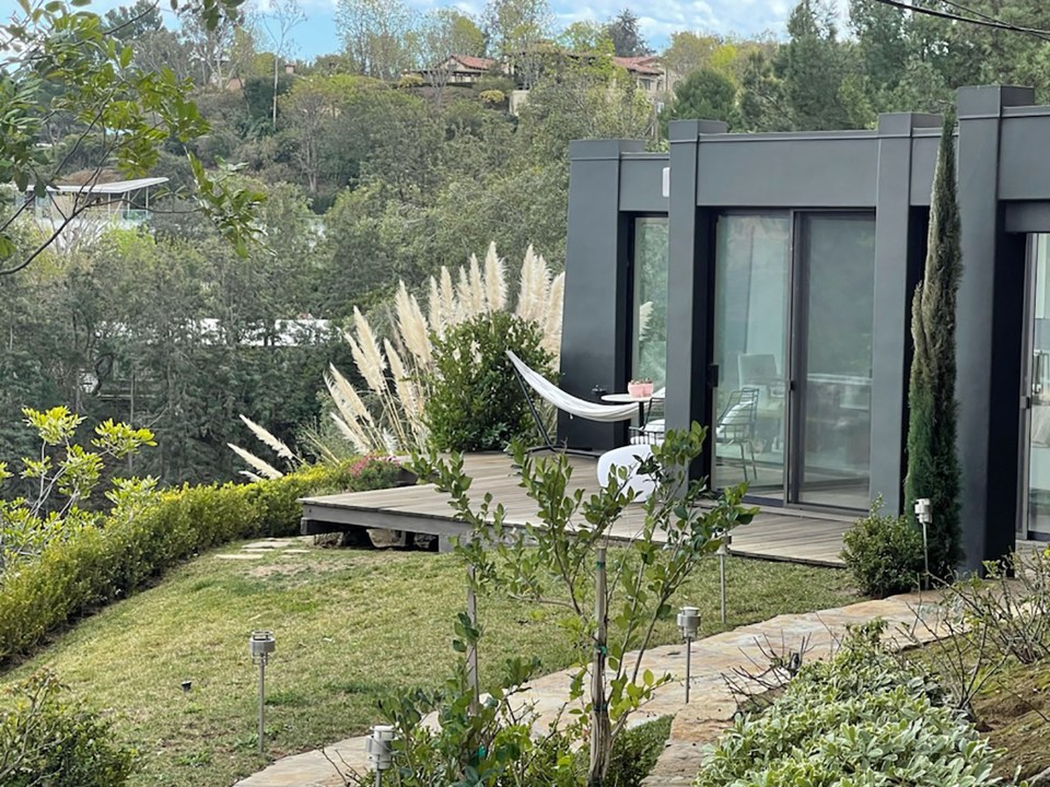 The couple viewed a £2.1million pad in Studio City