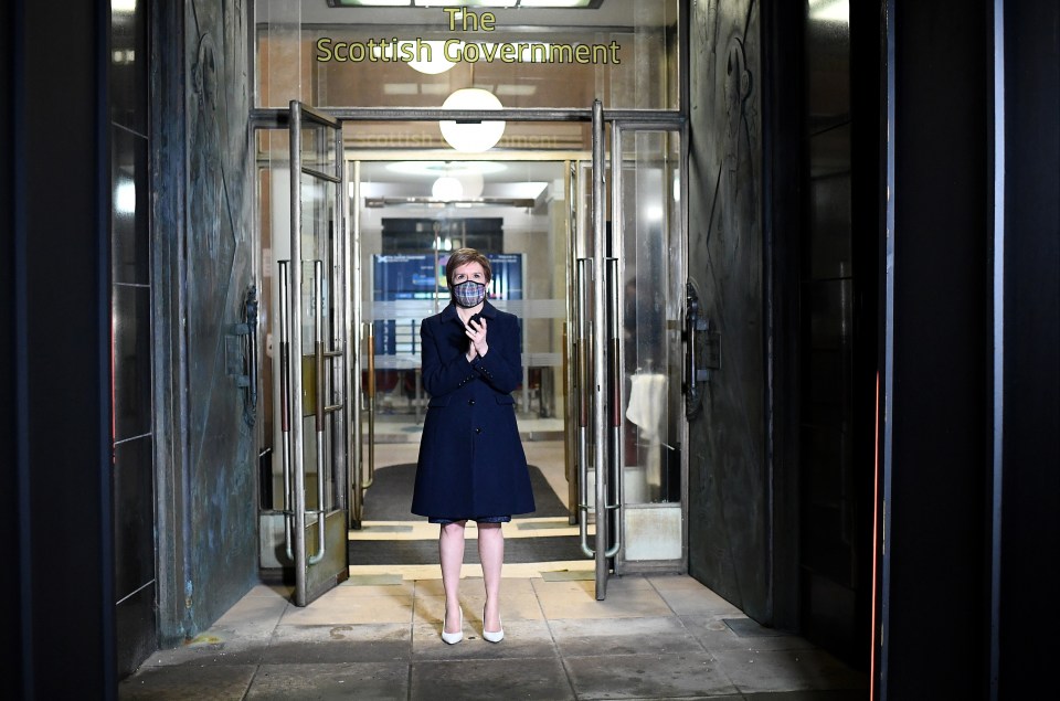 Nicola Sturgeon claps for Captain Sir Tom Moore 