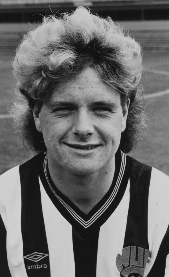 Paul Gascoigne playing for Newcastle United in 1985