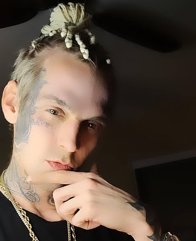 Aaron Carter will fight Lamar Odom on June 12