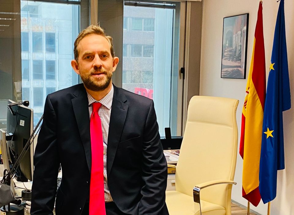 Spain’s Secretary of State for Tourism Fernando Valdes reckons the international community, airlines and travel firms can devise a system that allows vaccinated people to travel