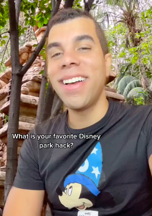 His hack lets guests get free multi-Fast Passes to skip the ride queues