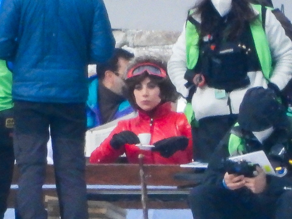 The actress looked deep in thought as she looked out at the beautiful slopes