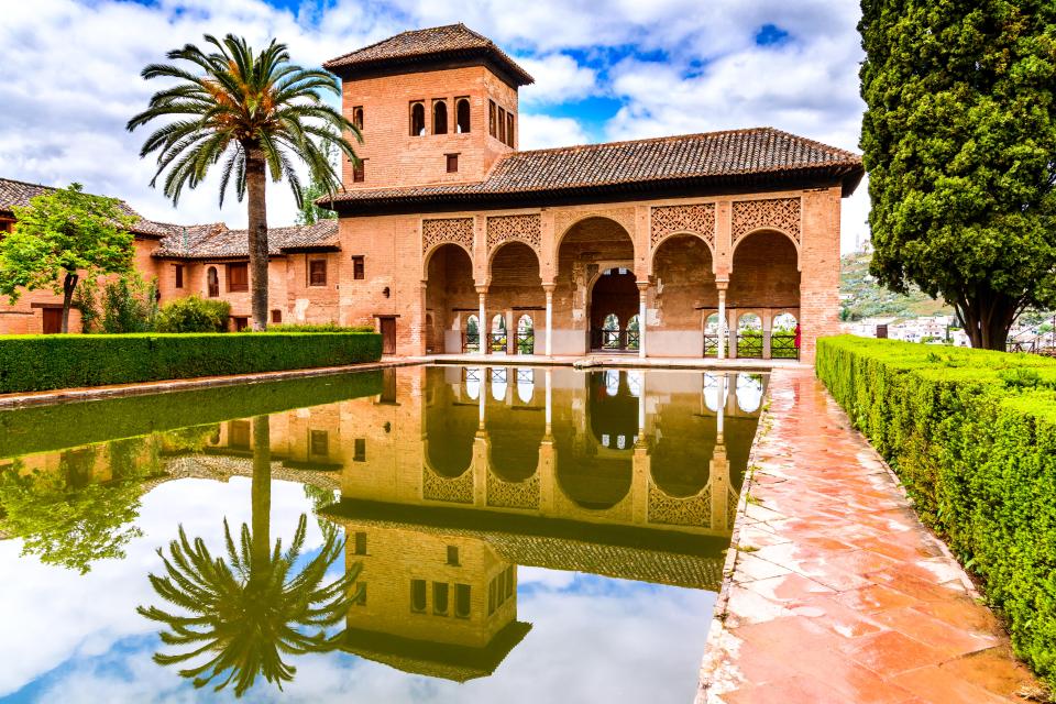 Mel helped a reader get a refund on a cancelled Granada holiday
