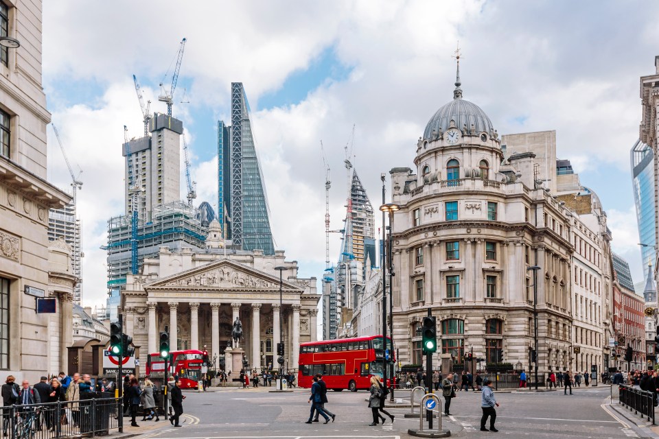 PwC has introduced a new flexible working policy for staff