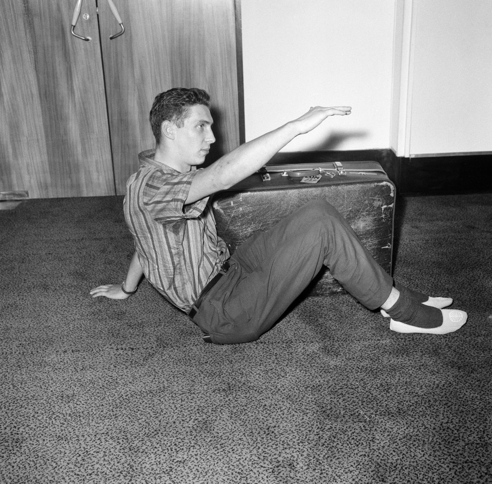 To avoid paying for the plane ticket, he nailed himself into a wooden crate