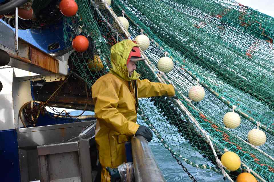 French fishermen wishing to fish in Jersey must apply for a new licence