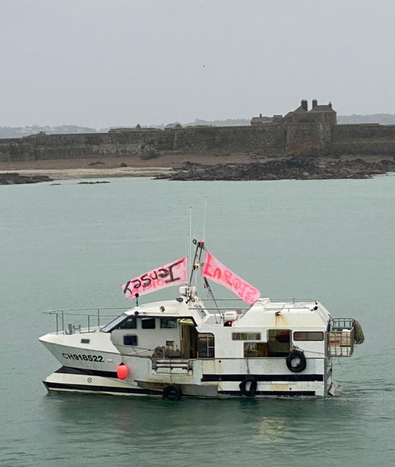 Around 100 vessels arrived in Jersey to protest this morning