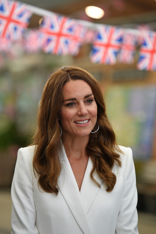 Kate Middleton wowed in white at the G7 dinner