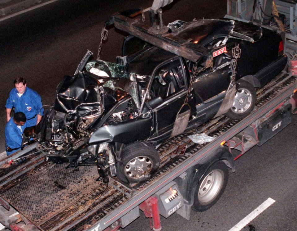 The Mercedes she was travelling in span and crashed in the Alma tunnel
