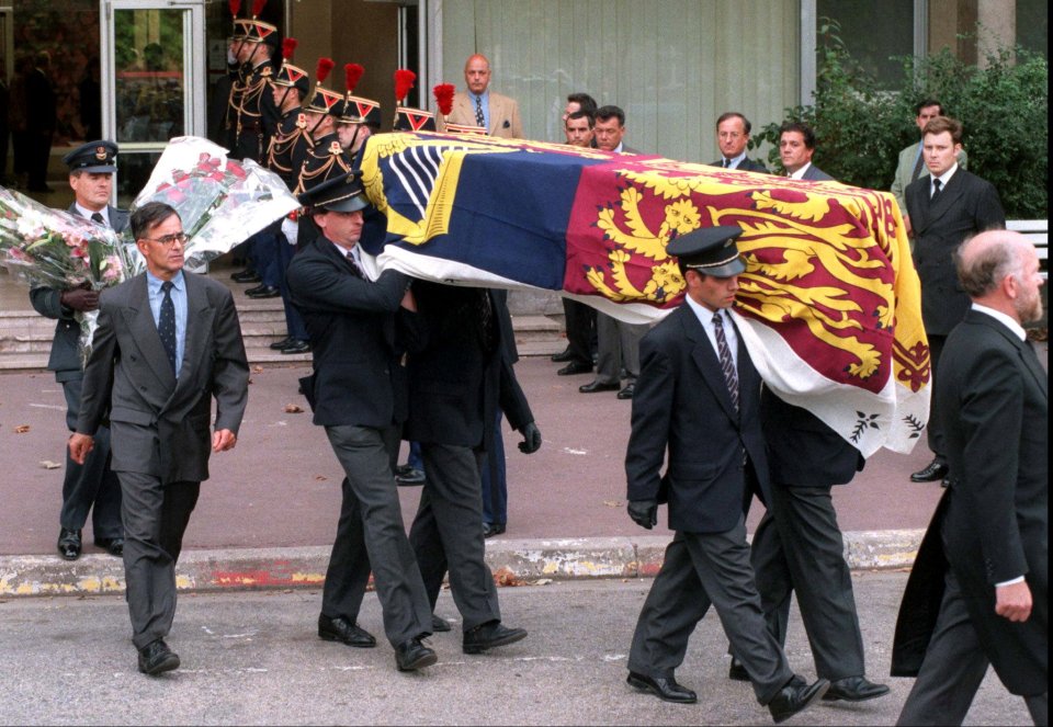 Diana's coffin is carried from the hospital