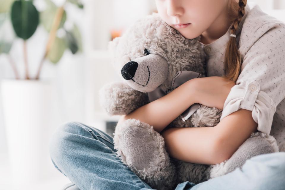 Signs of self harm in teenage years are identifiable up to a decade earlier
