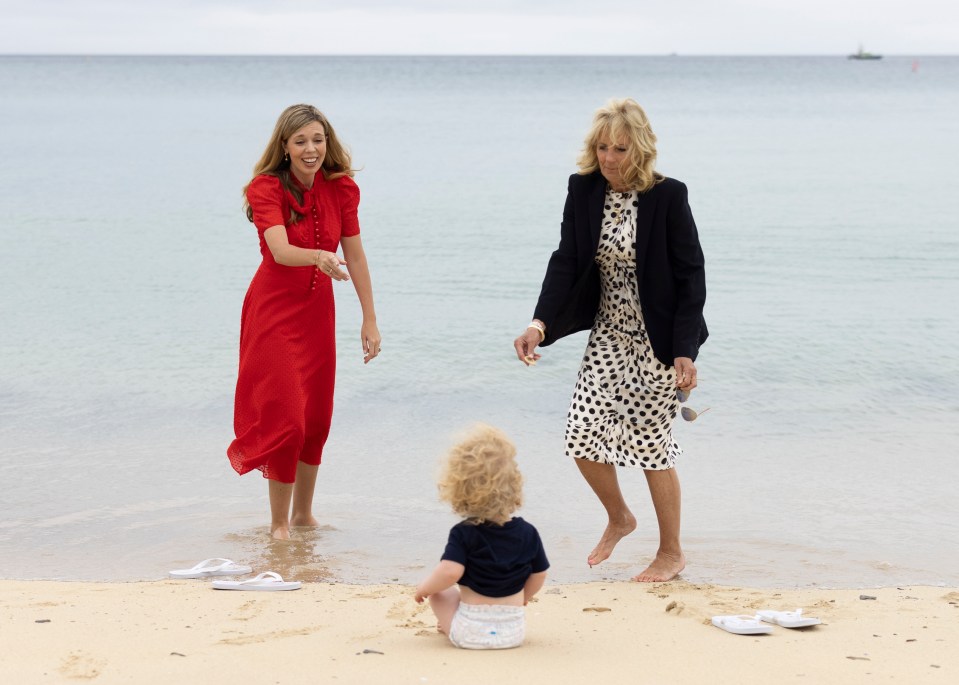 Carrie Symonds spent the afternoon with her son Wilfred on a beach walk with Jill Biden