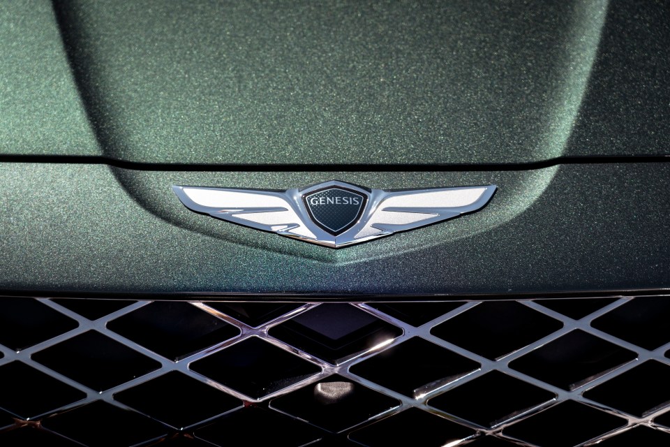 Design is your department but there’s no denying the huge chrome grilles are America-friendly
