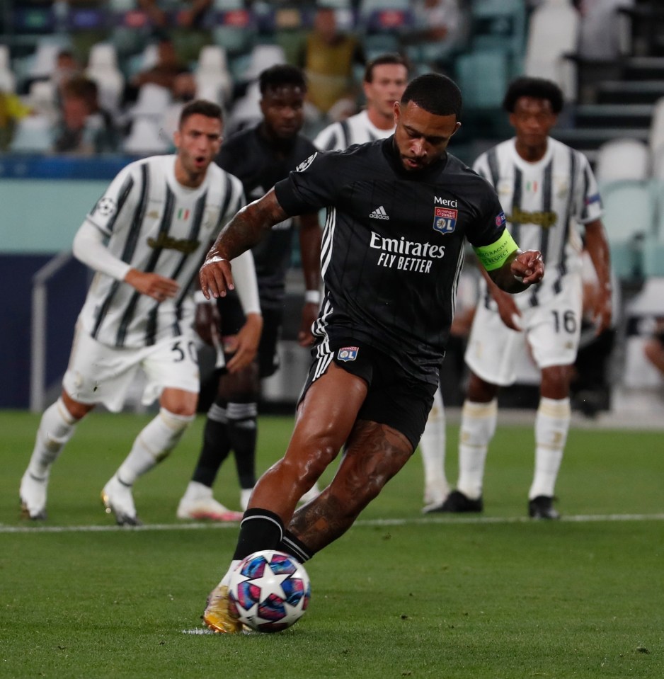 Depay calmly 'panenka'd' a high-pressure penalty against Juventus last season