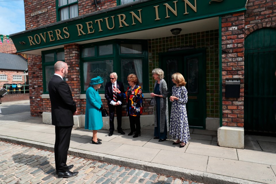 She popped in to the Rovers Return during her visit today