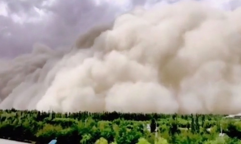The sandstorm is believed to be over 100 metres high