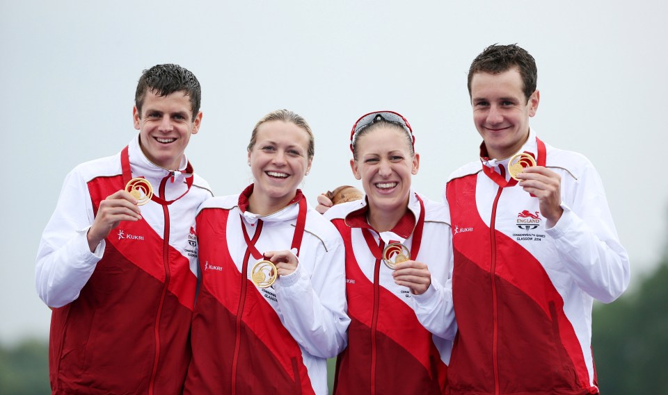 Team England celebrate after winning gold at Commonwealth games, Glasgow, 2014