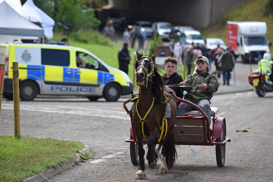 Hundreds of travellers have started arriving for the week-long Appleby Fair in Cumbria
