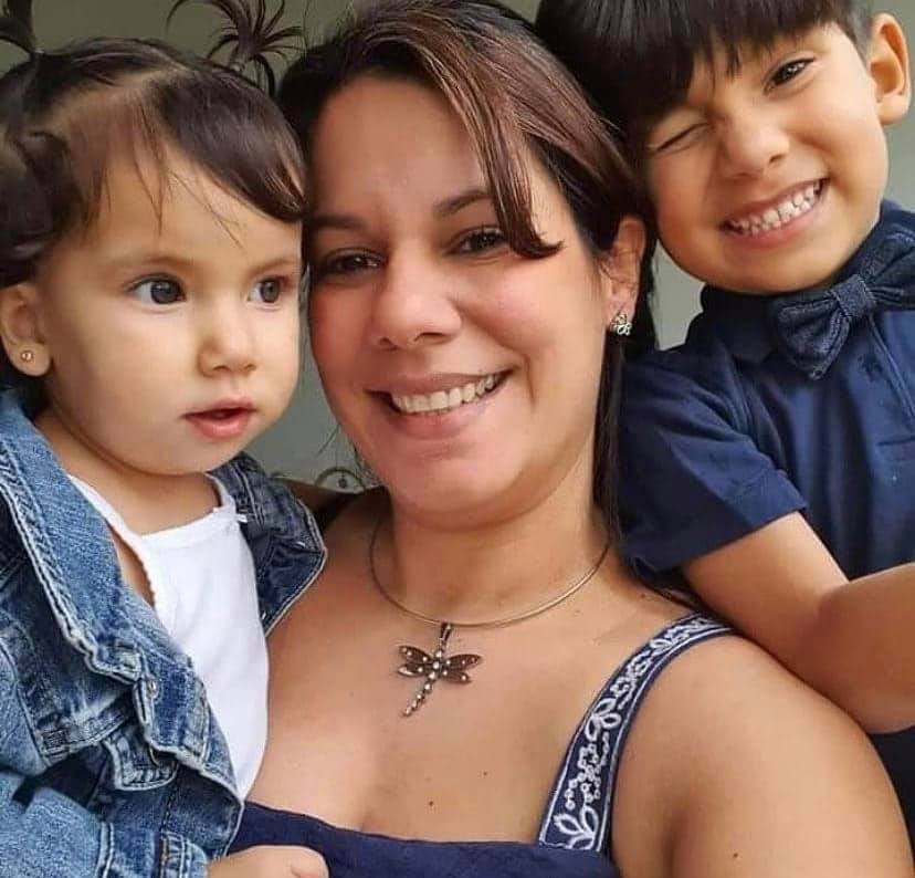 Mariely Chacón has been praised for making the ultimate sacrifice to save her children
